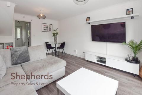37 Isabel Gate, Cheshunt, Waltham Cross, EN8 0XL