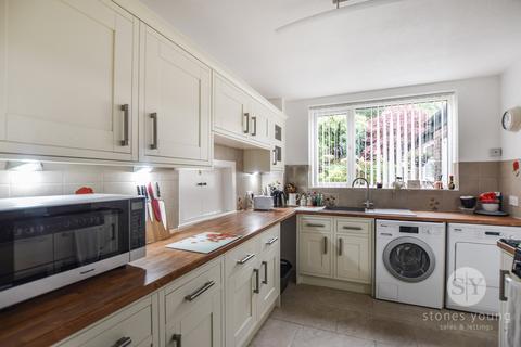 4 bedroom semi-detached house for sale, Sutherland Close, Wilpshire, Blackburn, BB1