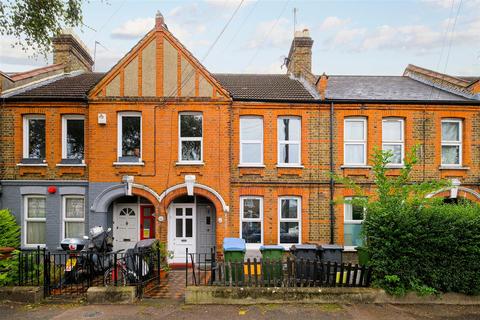 37 Winns Avenue, Walthamstow, London, E17 5HD