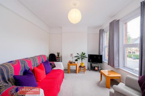 37 Winns Avenue, Walthamstow, London, E17 5HD