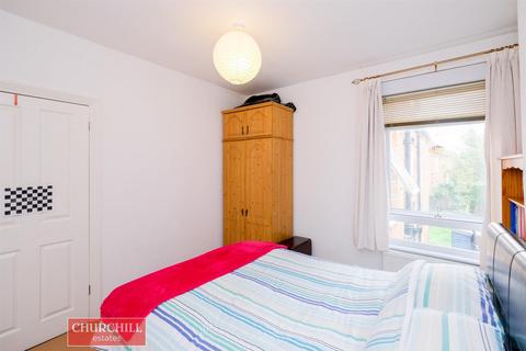 37 Winns Avenue, Walthamstow, London, E17 5HD