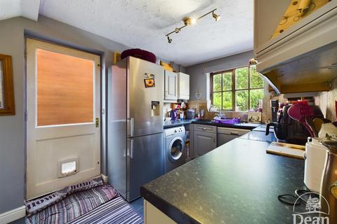 3 bedroom semi-detached house for sale - Tinmans Green, Redbrook, Monmouth