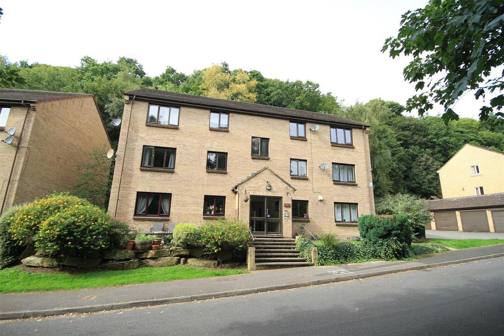 Baildon Wood Court, Baildon, Shipley 2 bed apartment for sale £99,950