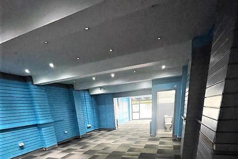 Shop to rent - Burnt Oak Broadway, Edgware, HA8