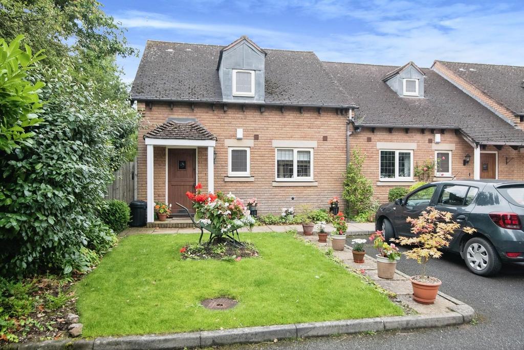 The Spinney, Solihull 2 bed cottage for sale £275,000
