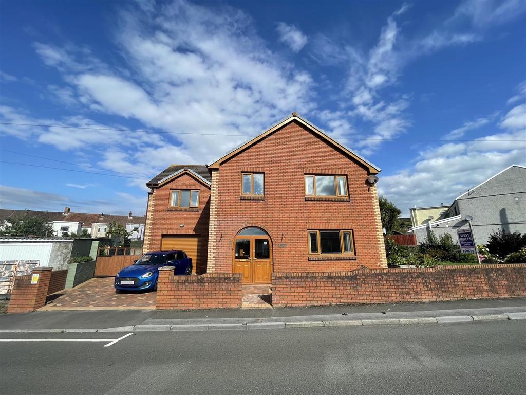 Pencoed Road, Burry Port 4 bed detached house for sale £395,000