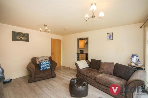 56 Gloucester Close, Redditch, B97 6AH