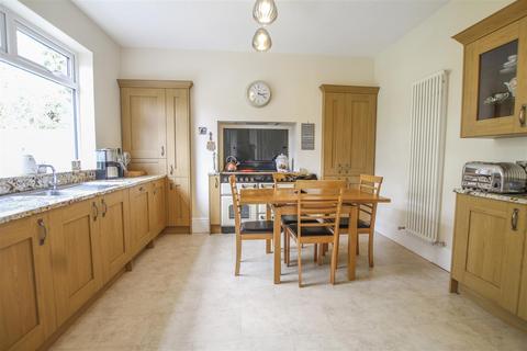 4 bedroom semi-detached house for sale, Woodland Road, Darlington