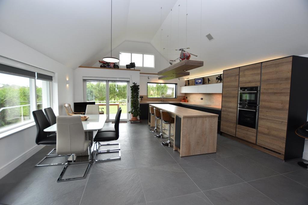 Kitchen Dining Room