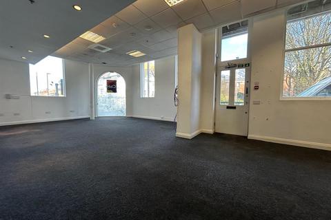 Office to rent, Westbourne Grove, Scarborough, YO11 2DJ