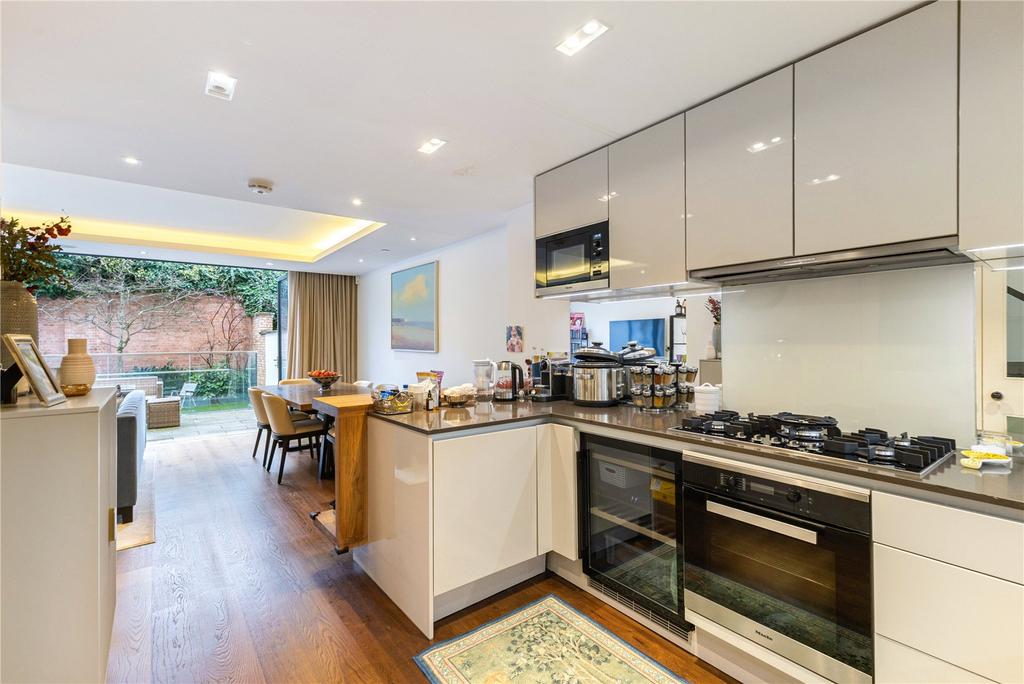 Reception/Kitchen