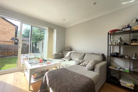 2 bedroom terraced house to rent, Britton Close, Hither Green, London, SE6