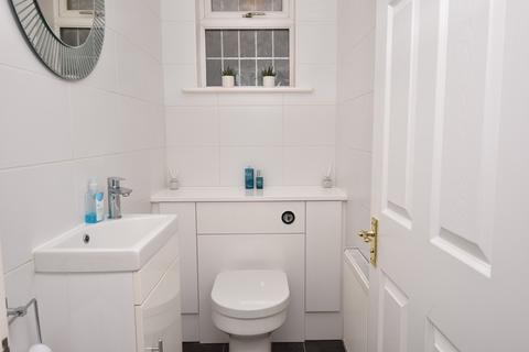 51 Abbotts Crescent, London, E4 9SA