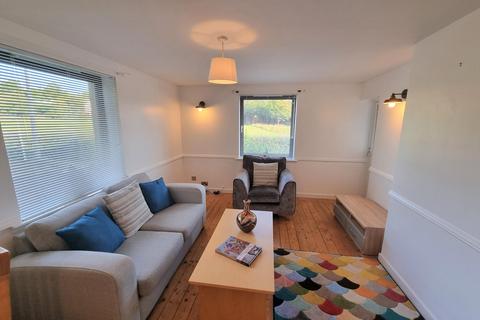 2 bedroom flat to rent, Morrison Drive, Garthdee, Aberdeen, AB10