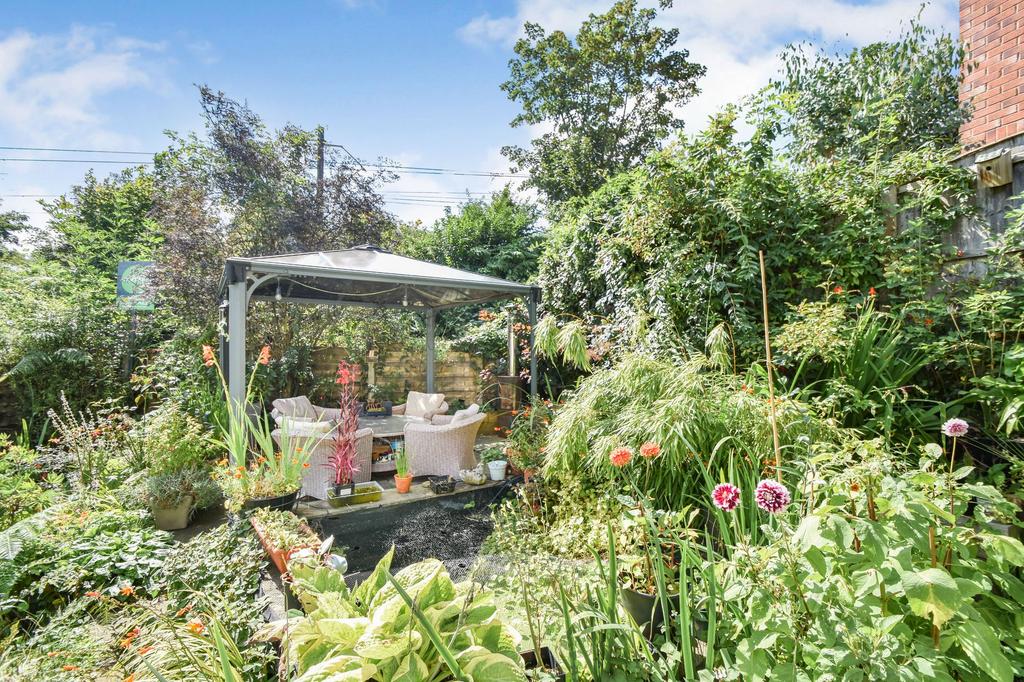 Pennant Drive, Prestwich, M25 3 bed detached bungalow for sale £395,000