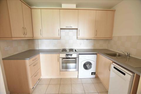 2 bedroom flat for sale, Hamlyn House, Feltham, Middlesex, TW13