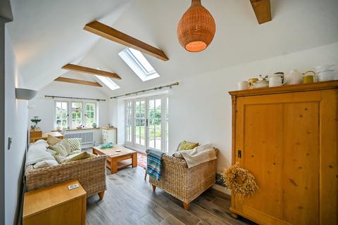 Wealden Cot Lane, Biddenden, Ashford, TN27 8JD