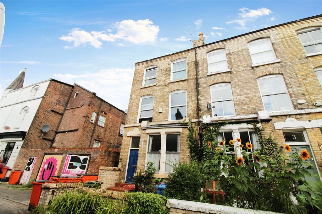 Sefton Grove, Aigburth, Liverpool, L17 6 bed end of terrace house for