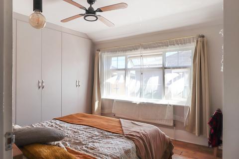 19 Stapley Road, Belvedere, DA17 5JP