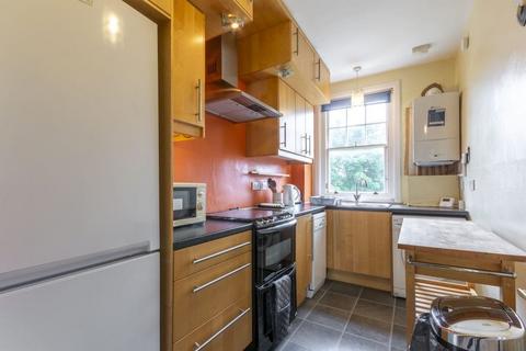 3 bedroom flat to rent, 0011L Gorgie Road, Edinburgh, EH11 3AA