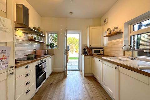 4 bedroom terraced house for sale, Rodmill Road, Eastbourne, East Sussex, BN21