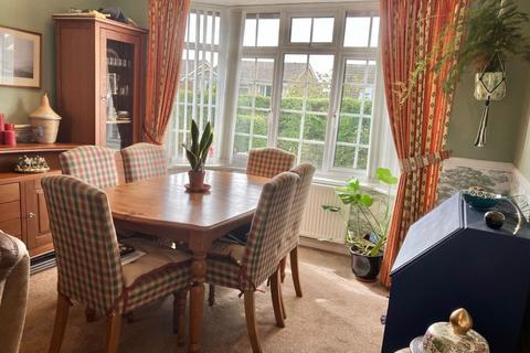 90 Byfield Road, Woodford Halse, Daventry, NN11 3QS
