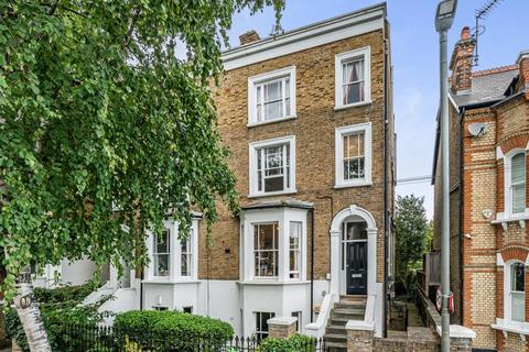 2 bedroom flat for sale, Elsynge Road, London