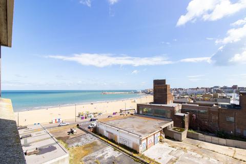 3 bedroom flat for sale - All Saints Avenue, Arlington House All Saints Avenue, CT9