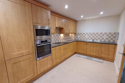 2 bedroom apartment to rent, Newton Drive, Blackpool FY3