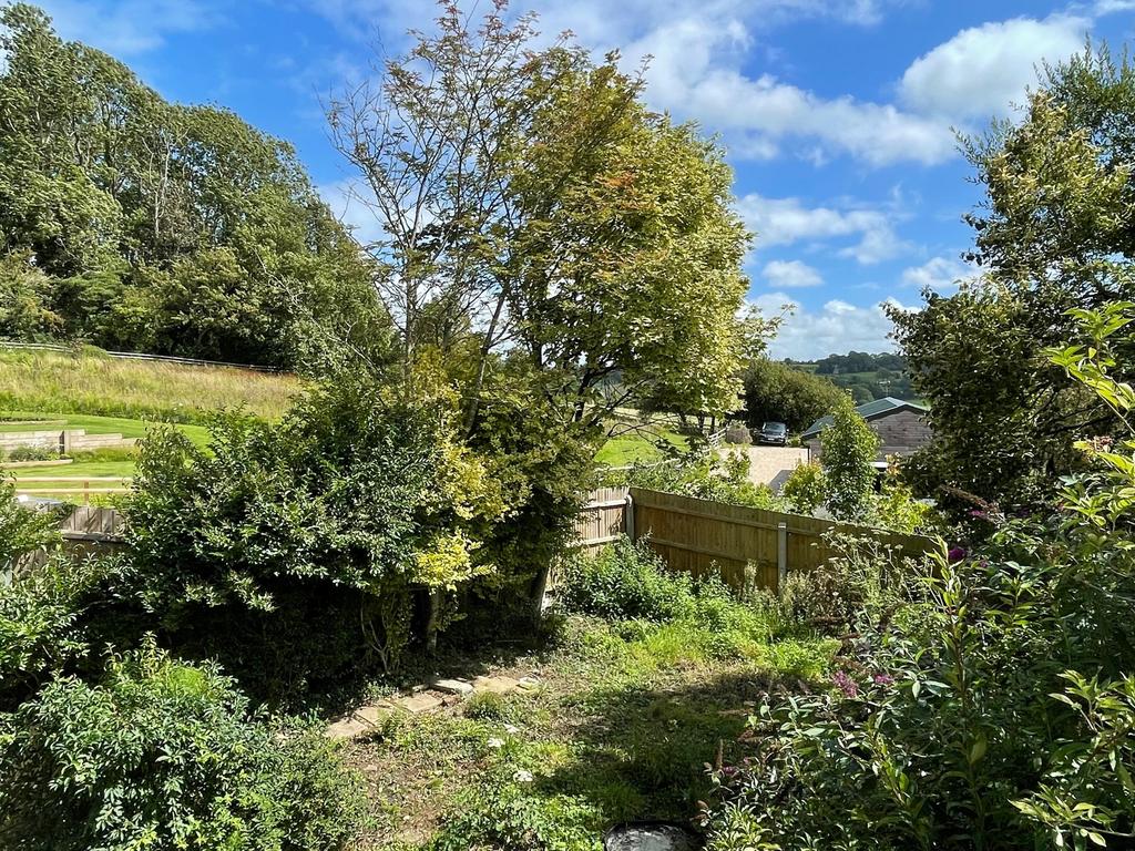 Buckhorn Weston, Dorset, SP8 3 bed detached house £425,000