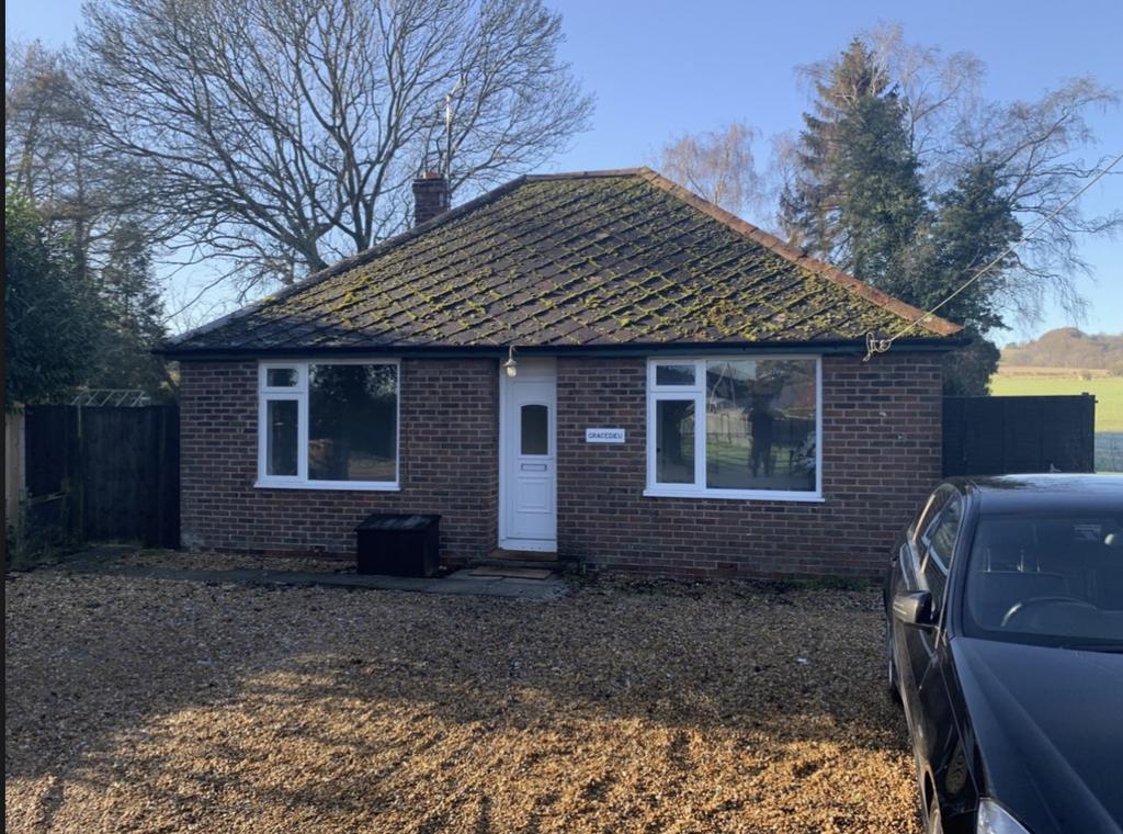 Jacks Bush, SP5 2 bed detached house £1,325 pcm (£306 pw)