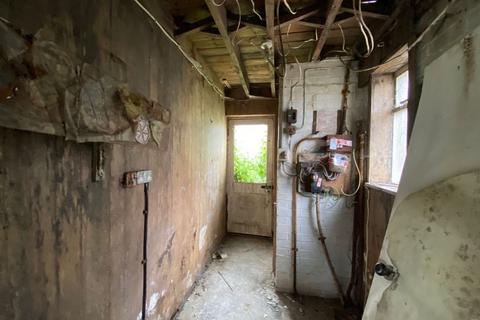 8 Bridgend Road, Enfield, EN1 4PD