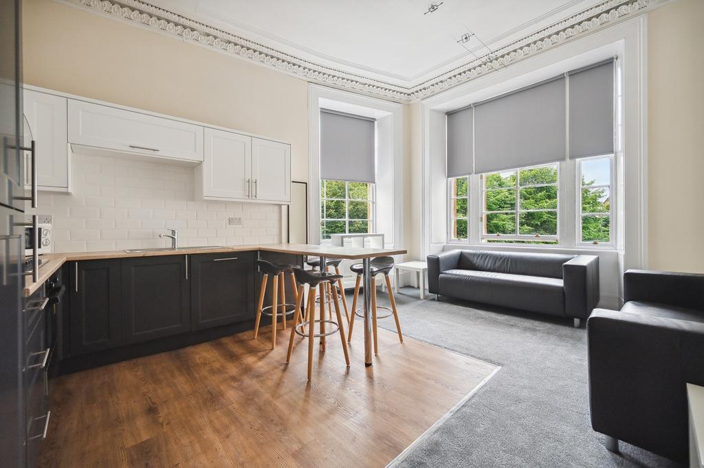 Woodlands Road, Flat 1/2, Woodlands, Glasgow, G3 6LL 4 bed apartment