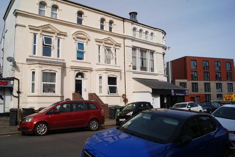 Studio to rent, Pevensey Road, Eastbourne BN22