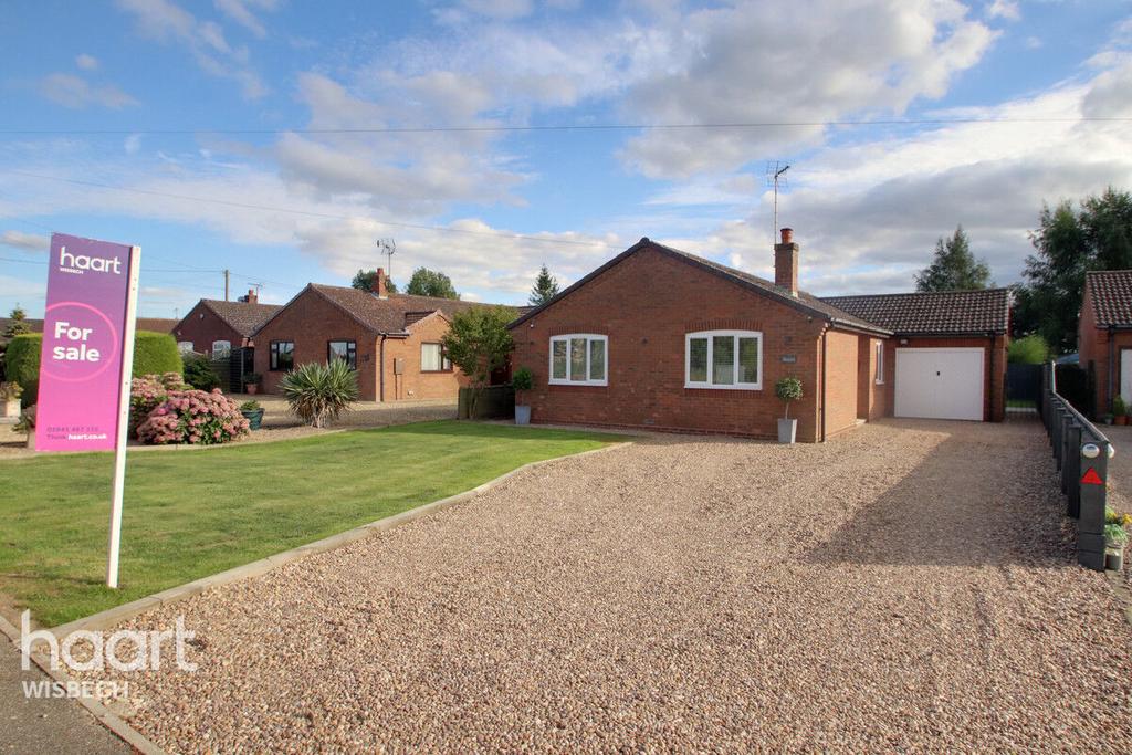 Old Main Road, Fleet Hargate 3 bed detached bungalow for sale £340,000