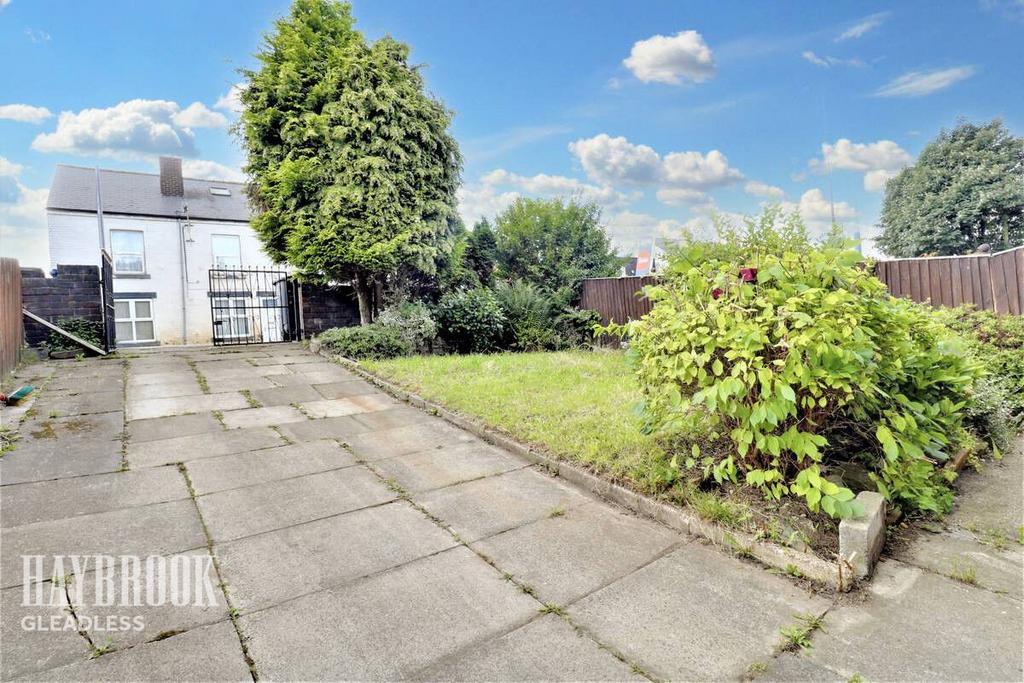City Road, Sheffield 3 bed semidetached house for sale £140,000