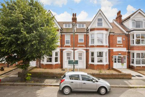 2 bedroom flat for sale, Richmond Avenue, Abbey Fields, Bognor Regis, West Sussex