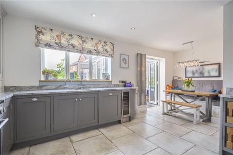 11 Farriers Field, Upavon, Pewsey, SN9 6NW
