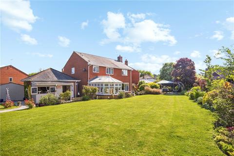 11 Farriers Field, Upavon, Pewsey, SN9 6NW