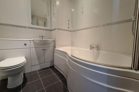 2 bedroom flat to rent, 1 Riverside Court, Flat 8, Dalvait Road, Balloch, G83 8LN
