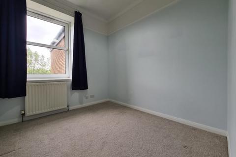 2 bedroom flat to rent, 1 Riverside Court, Flat 8, Dalvait Road, Balloch, G83 8LN
