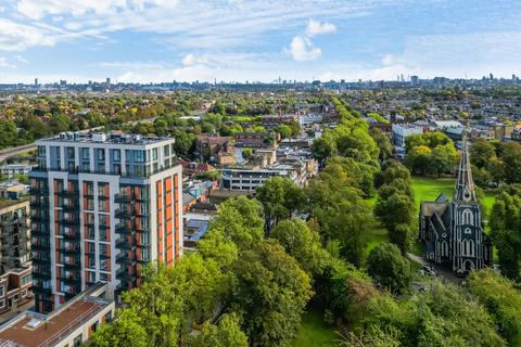 1 bedroom flat for sale, Chiswick Green, London, W4 5TF