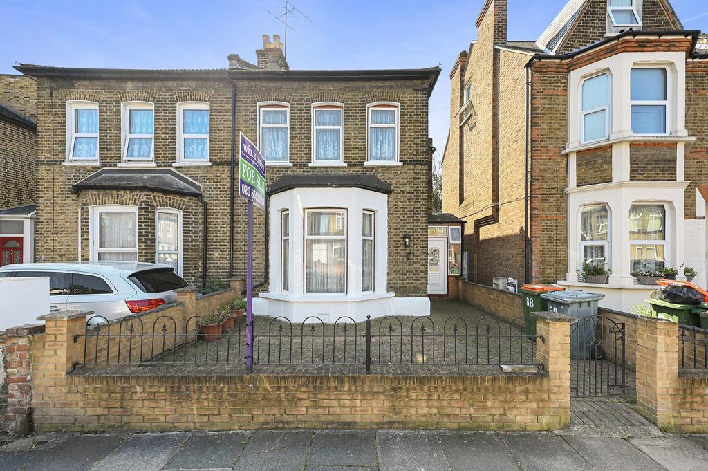 Clova Road, London E7 3 bed semidetached house for sale £825,000