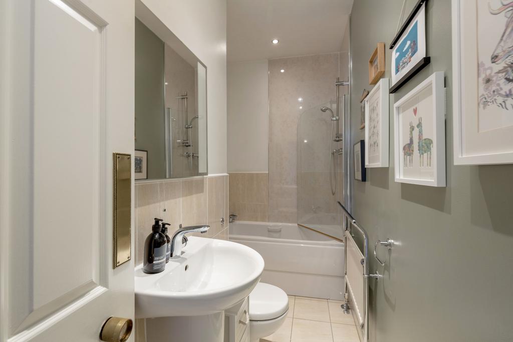 Main Bathroom