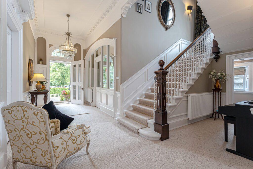 Snowdon Place, Kingspark, Stirling, FK8 5 bed semidetached house for