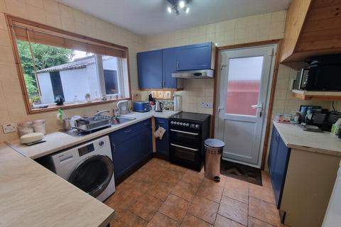 96 Woodcote Avenue, London, NW7 2PB