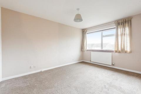 13 Quantock Avenue, Caversham, Reading, RG4 6PY