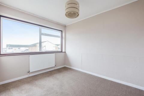13 Quantock Avenue, Caversham, Reading, RG4 6PY
