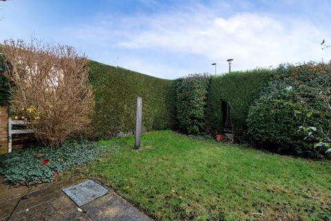 13 Quantock Avenue, Caversham, Reading, RG4 6PY