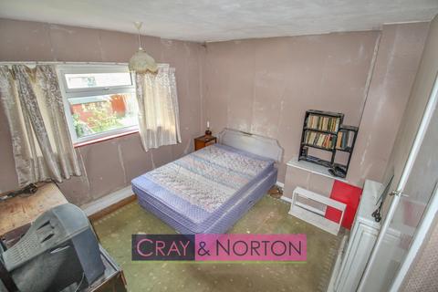 52 Swinburne Crescent, Croydon, CR0 7BY